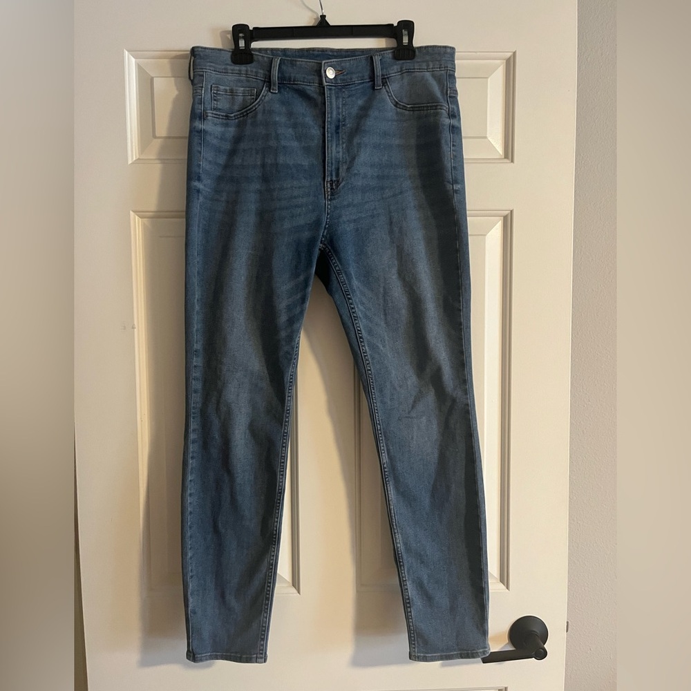 H&M Women's Blue Skinny Jeans